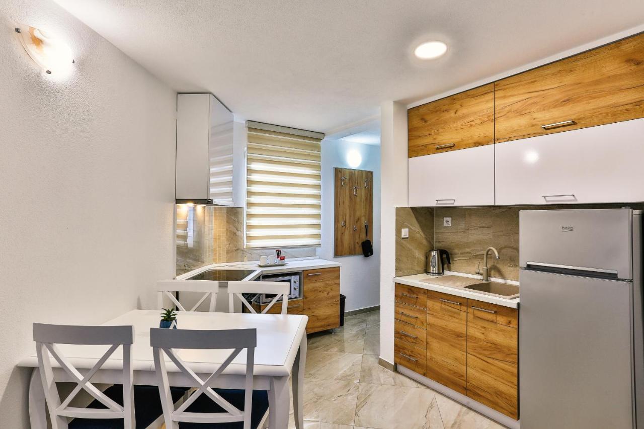 Zara Apartment Budva Extérieur photo