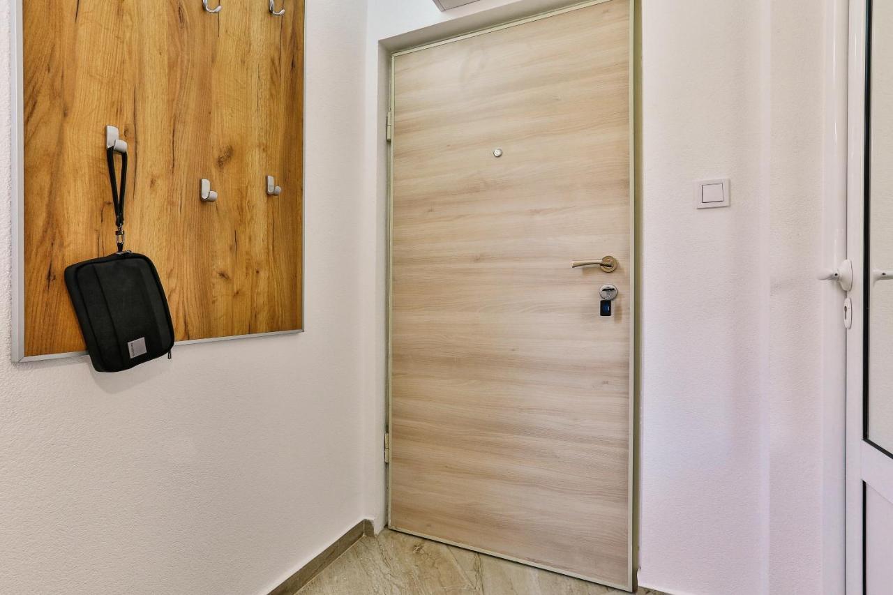 Zara Apartment Budva Extérieur photo